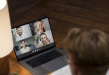 Cari studenti, discutiamo di virus e comunicazione