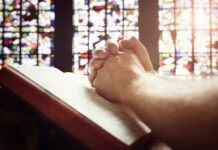 «Quando gli uomini non sognano più le cattedrali, non sono più nemmeno in grado di costruire belle soffitte»