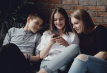 Adolescenti & Adulti alla ricerca di legami di prossimità