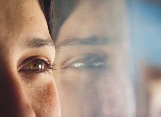 (D)io allo specchio. Giovani e ricerca spirituale